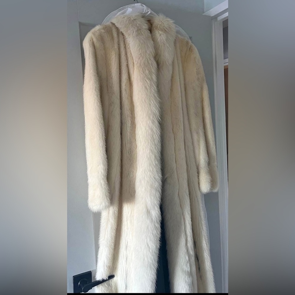 Vintage Pearl Ivory Mink Fur Coat w/ Fox Trim | Full Length | Fits S/M